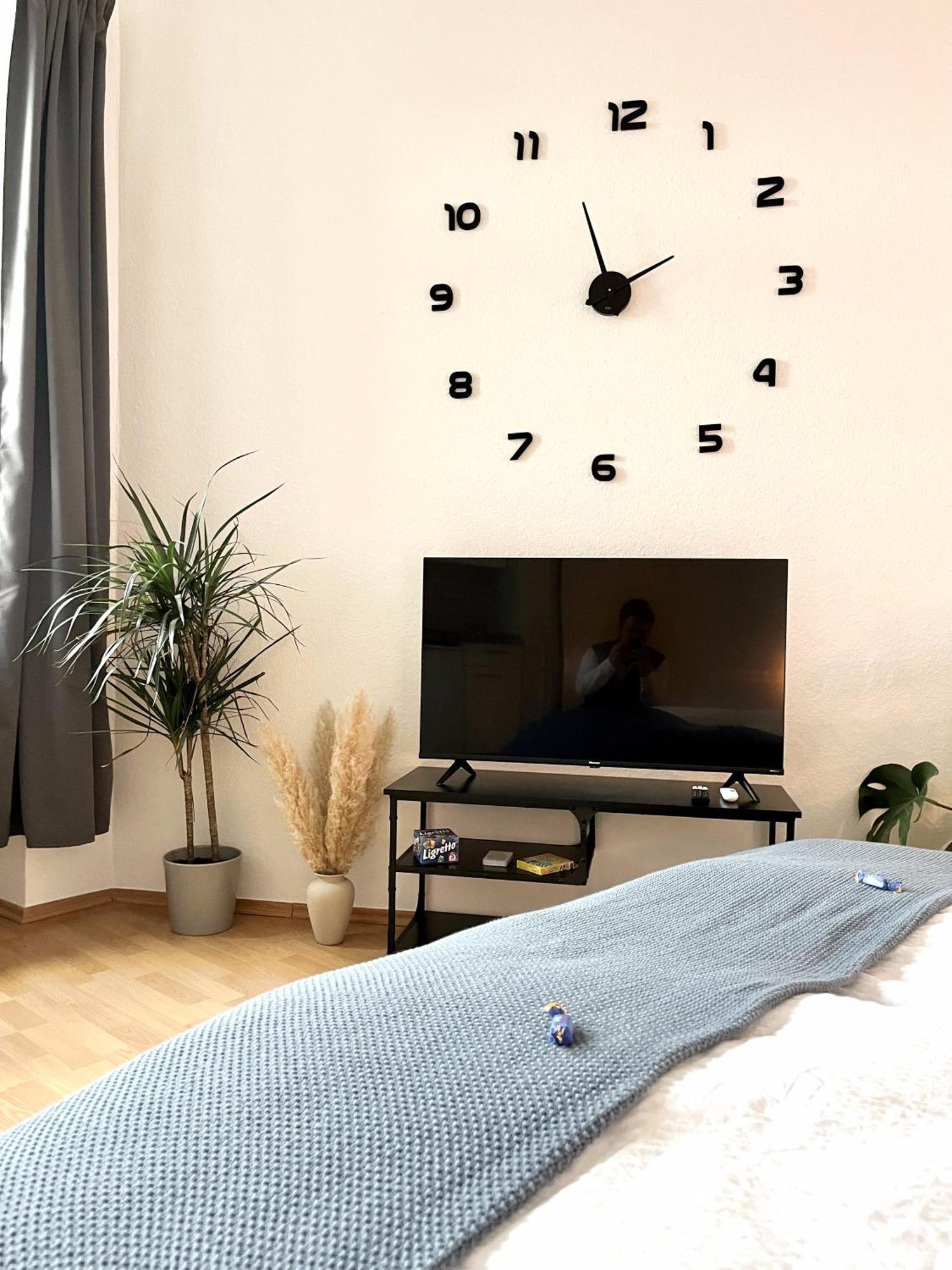 Endless: Mitten Im Zentrum Inkl. Stellplatz Schwerin  Exterior photo